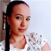 Docente en formación de apoyo escolar para primaria